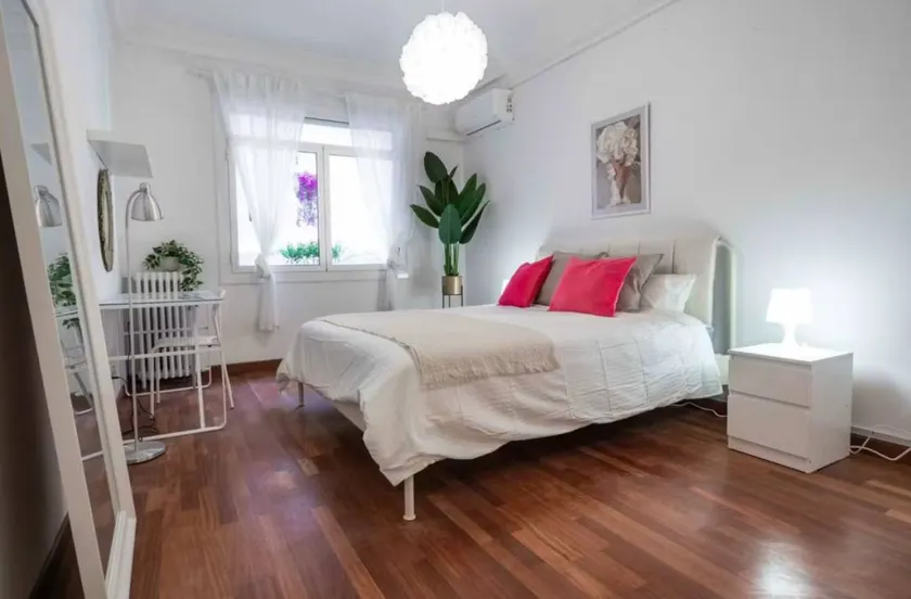 Chambre privée avec terrasse - Image 1