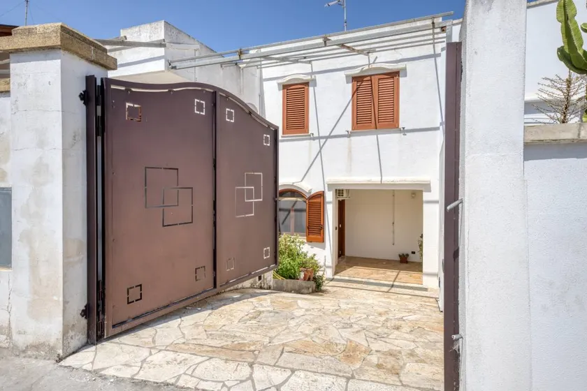 Appartement avec terrasse | Vue ville - Image 1