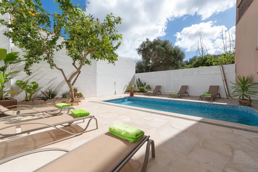 Wohnung mit Whirlpool, privatem Pool und Grill - Image 1