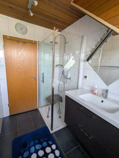 Flat | Garden view - Image 1