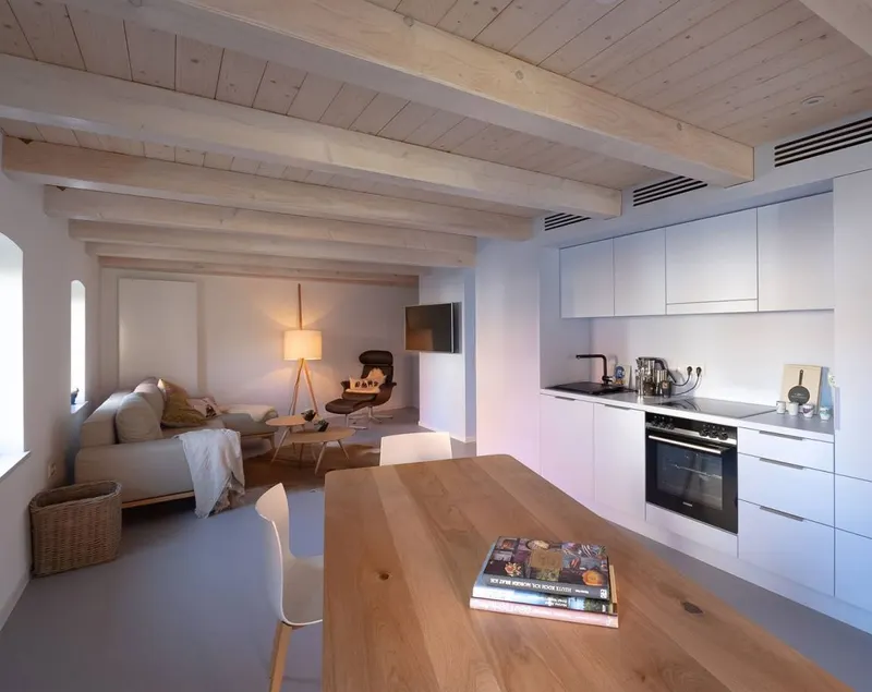 Apartment with terrace & sauna - Image 1