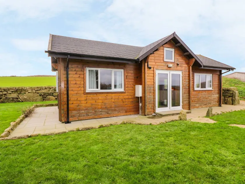 Cottage avec jardin et jacuzzi - Image 1