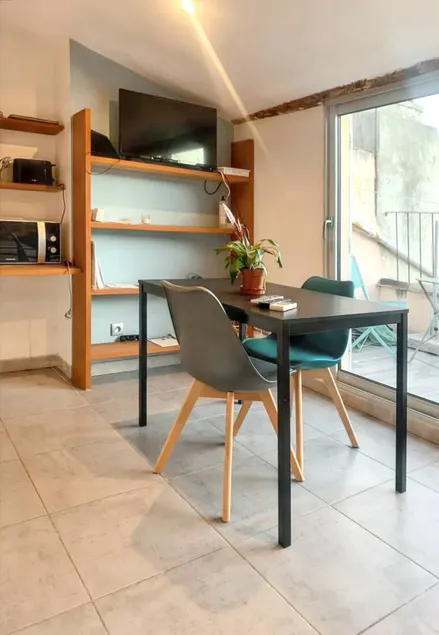Studio avec terrasse | Vue ville - Image 1