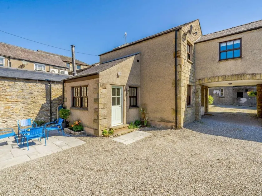 Fully equipped charming cottage | Pets are welcome - Image 1