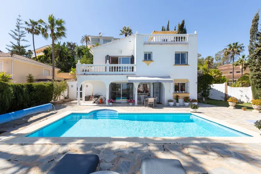 Super Villa priv heated pool 3bed - Image 1