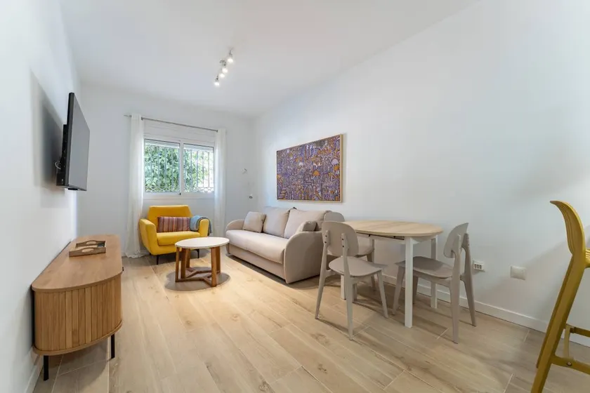 Lovely flat | Beach nearby - Image 1