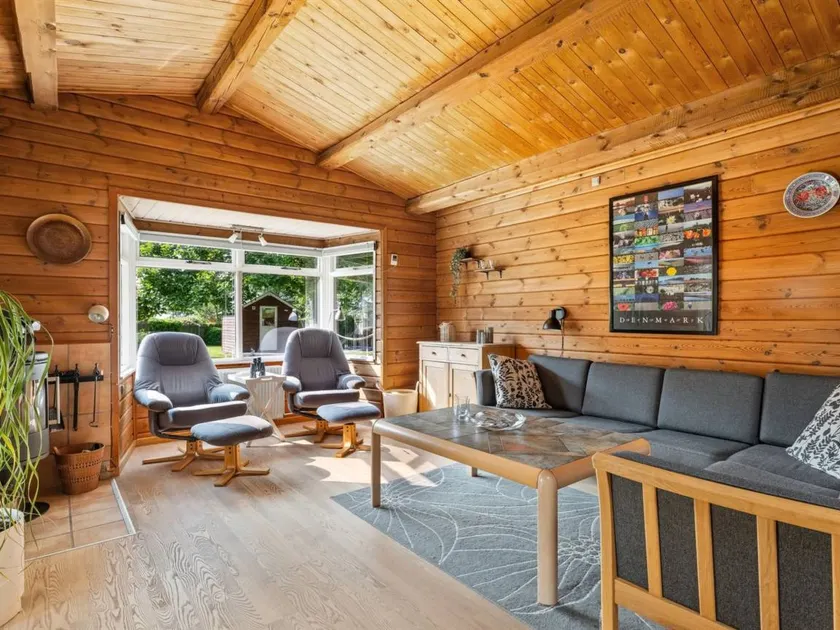 Ferienhaus mit Terrasse und Grill - Image 1