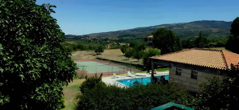 Casa con giardino, terrazza e piscina | Vista sulla montagna - Image 1
