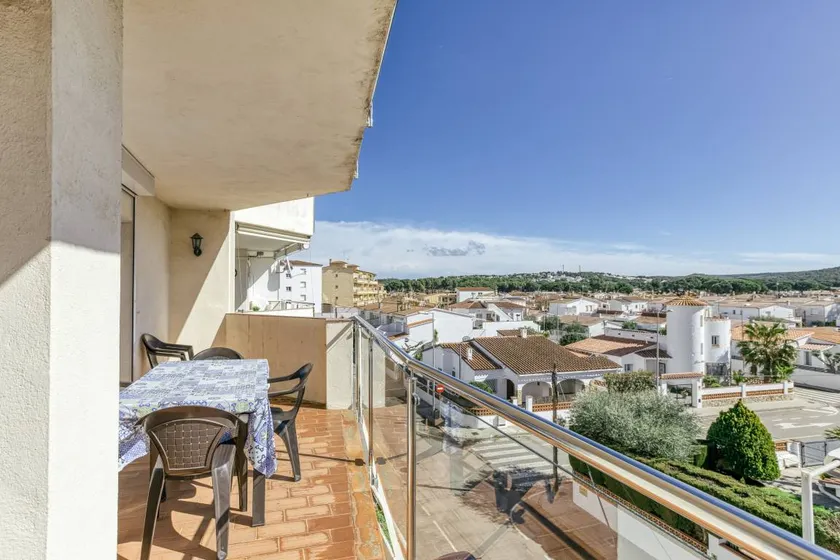 Children-friendly pleasant apartment with terrace | Mountain view | Beach nearby | Pet-friendly - Image 1