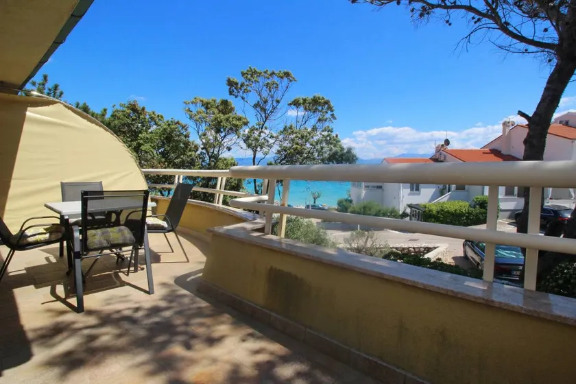 Nice holiday apartment with terrace | Sea view | Beach nearby - Image 1