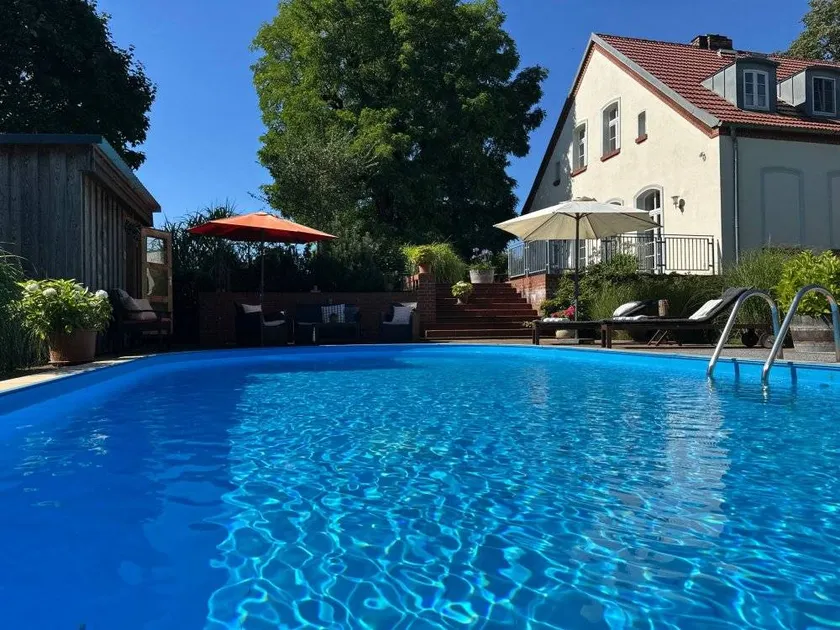 Child-friendly apartment with terrace, barbeque & pool | Garden view | Pets are welcome - Image 1