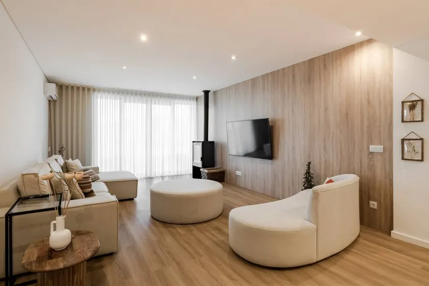 Agréable maison avec jardin, piscine et barbecue | Vue jardin | Adaptée au travail à distance | Avec animaux acceptés - Image 1