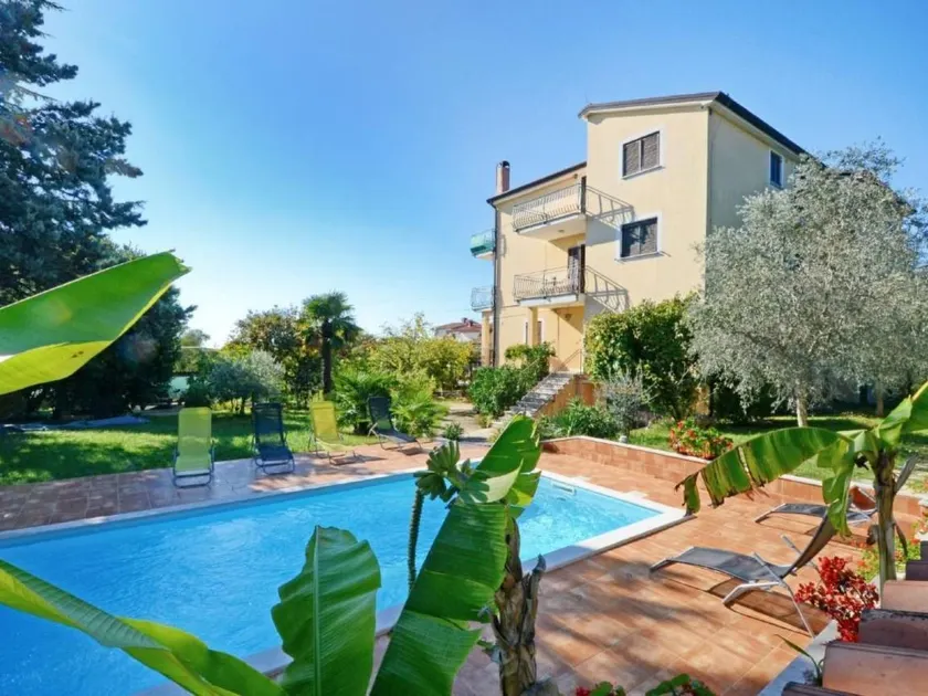 Apartment with barbecue, garden & terrace | Nature view - Image 1