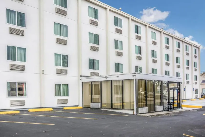Flat with 1 bedroom for 2 persons - Image 1