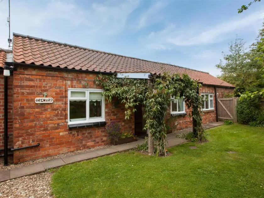 Fully equipped nice cottage with garden | Pet-friendly - Image 1