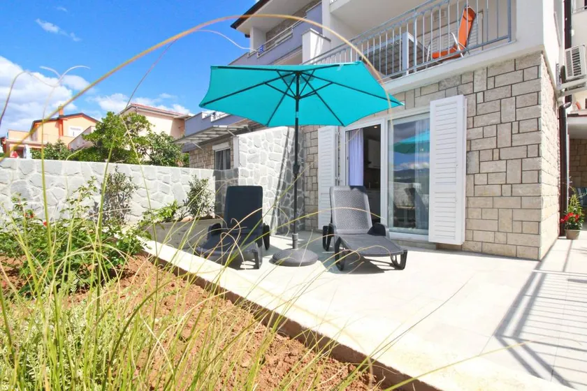 Charming apartment with terrace & barbeque | Sea view - Image 1