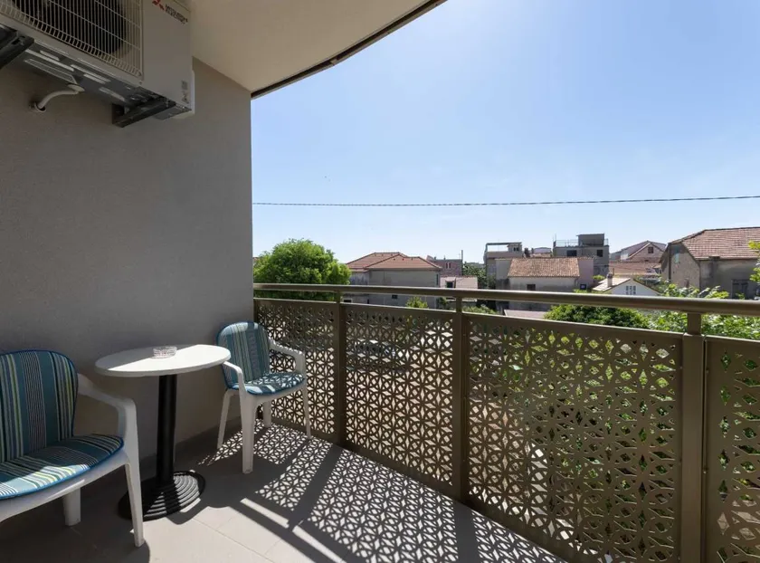 Wohnung mit Terrasse - Image 1
