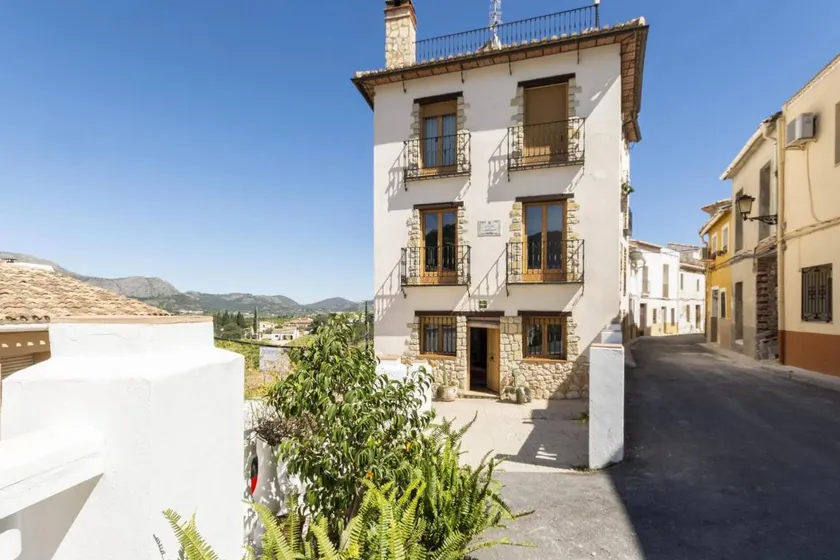 Schöne Ferienwohnung mit Grill und Terrasse | Haustiere sind willkommen - Image 1