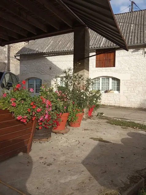 Apartment with barbeque - Image 1