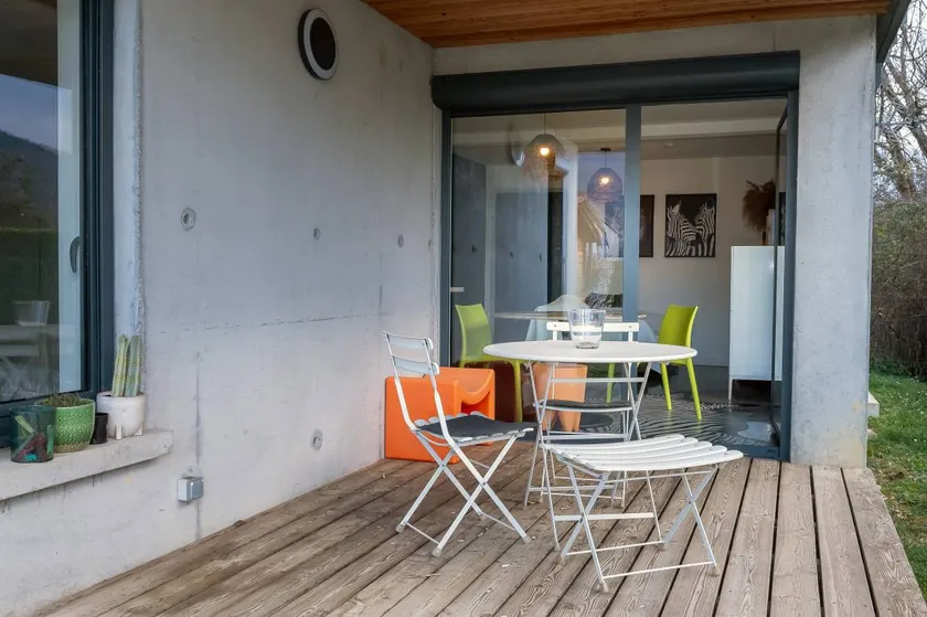 Flat with barbeque, terrace & garden | Mountain view - Image 1