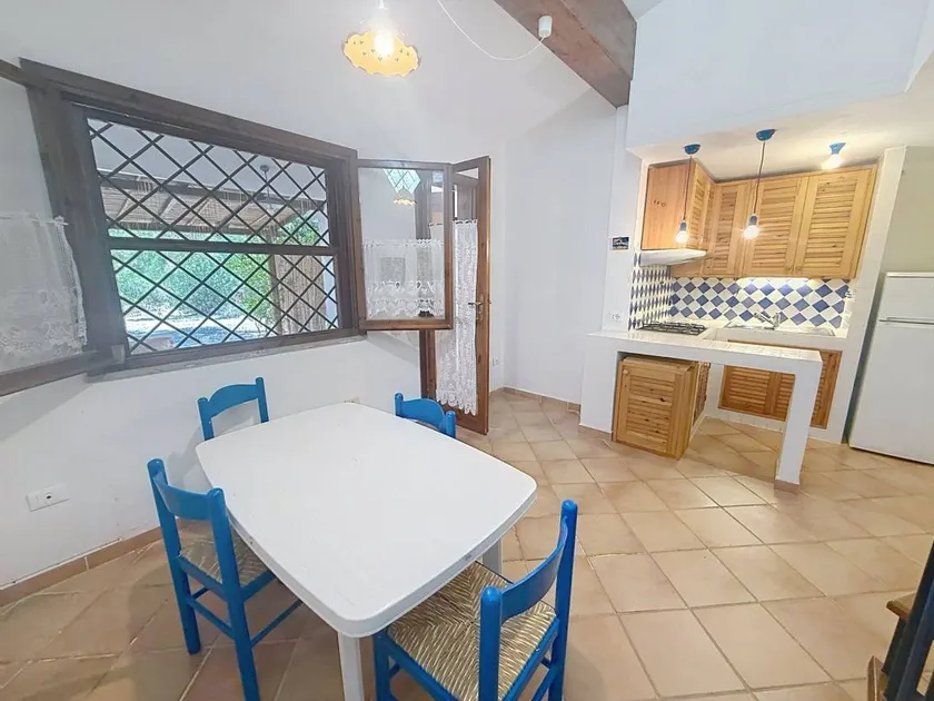 Holiday apartment with terrace & garden | Close to the beach - Image 1