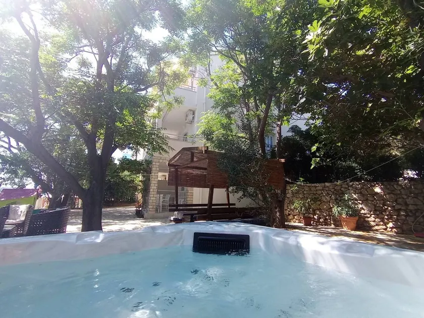 Apartamento con jacuzzi, barbacoa y terraza | Vistas al mar - Image 1
