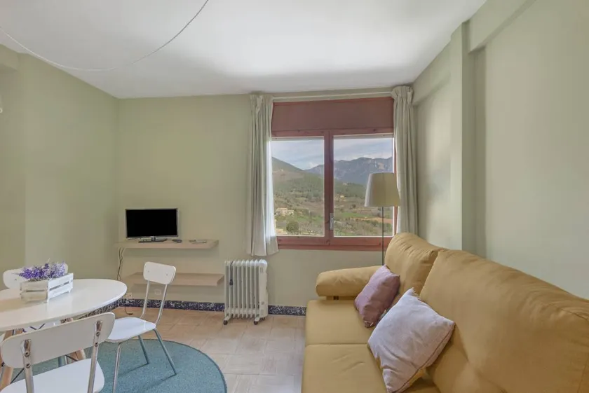 Flat with fast internet & garden | Garden view - Image 1