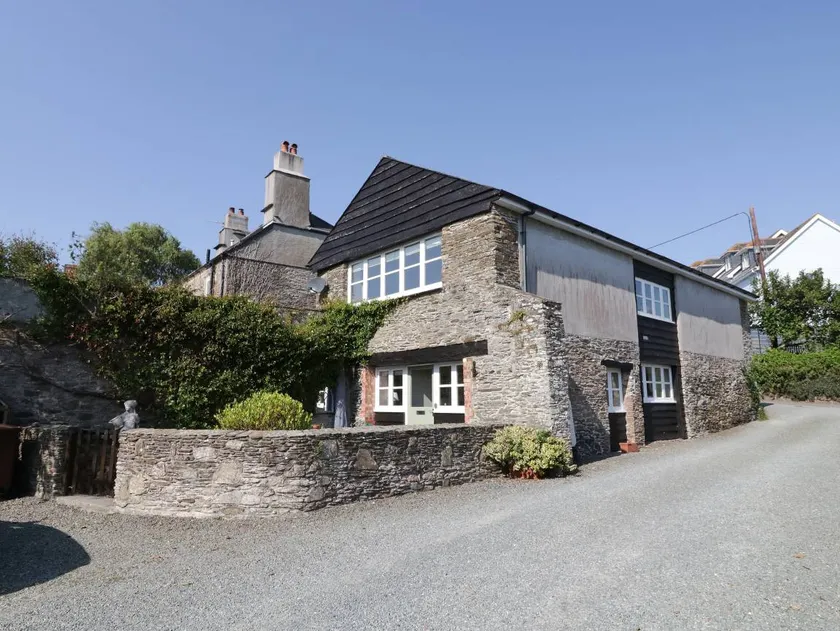 Fully equipped cottage with garden | Beach view | Pets allowed - Image 1