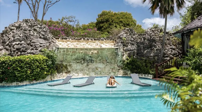 Villa with garden, private pool & terrace | Garden view - Image 1