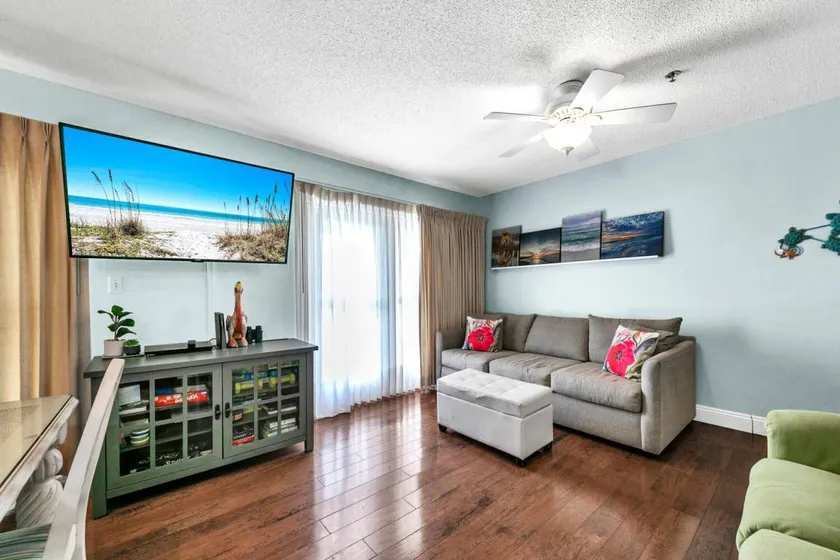 Gulf Place 413 - Image 1