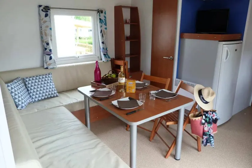 Mobil Home 4 Chambres - Camping Palmyre Loisirs - Image 1