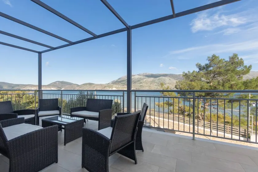 Ample apartment with pool & garden | Beach view | Dogs allowed - Image 1