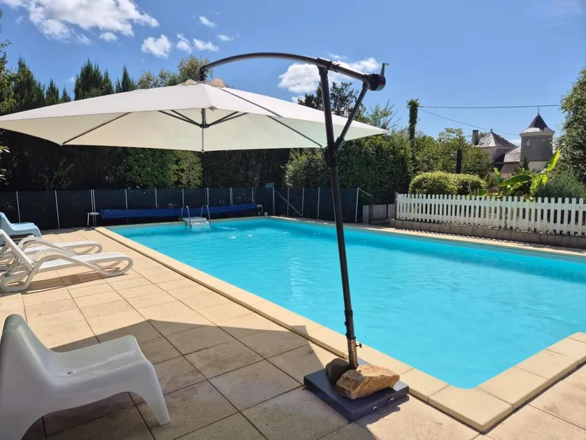 Charmante maison de vacances adaptée aux familles avec barbecue, piscine et internet haut débit | Vue jardin | Adaptée au travail à distance | Avec animaux bienvenus - Image 1
