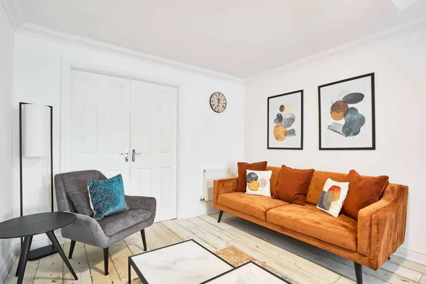 BLUEBERRY HOUSE, family friendly, with a garden in Launceston - Image 1