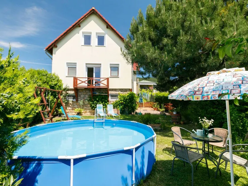 Ferienhaus mit Terrasse, Grill und Garten | Seeblick - Image 1