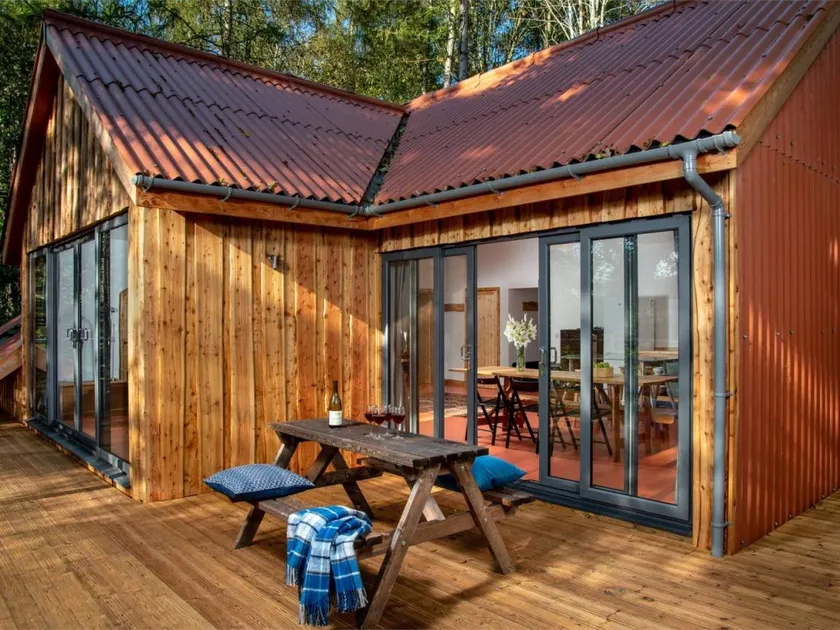 Voll ausgestattetes Landhaus mit Garten und Grill | Wasserblick | Haustiere erlaubt - Image 1