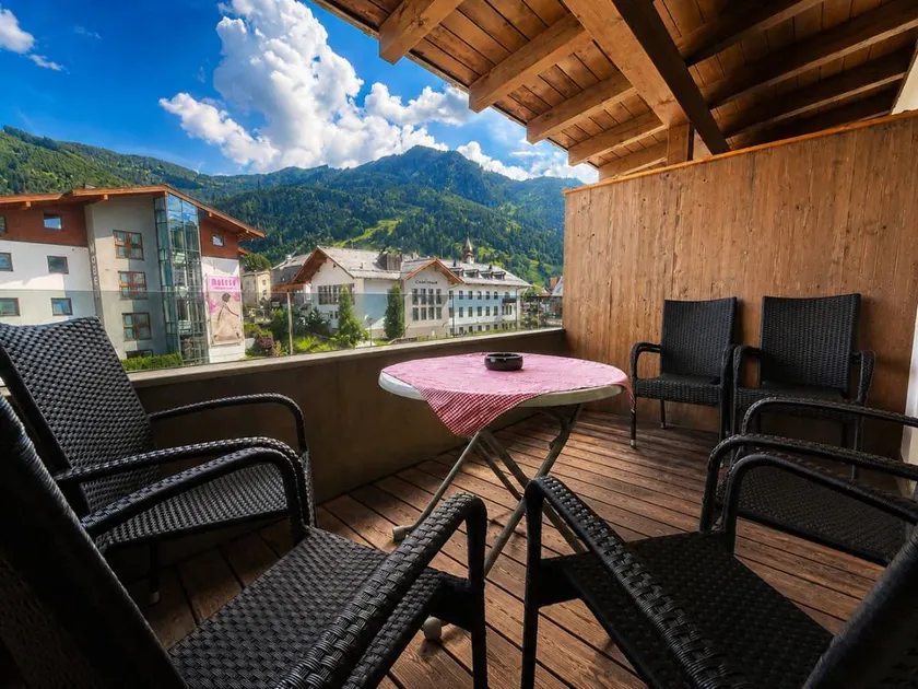 Children-friendly apartment with sauna | Next to the ski | Pets allowed - Image 1