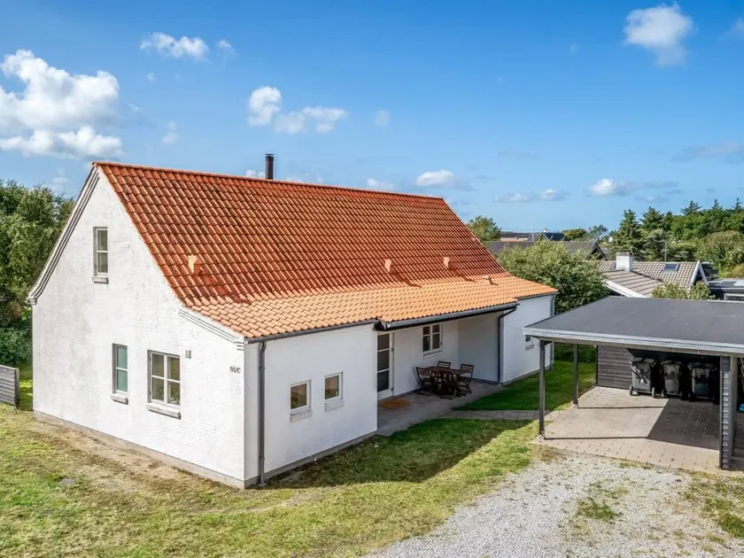 Family-friendly charming holiday home with terrace | Pets are welcome - Image 1