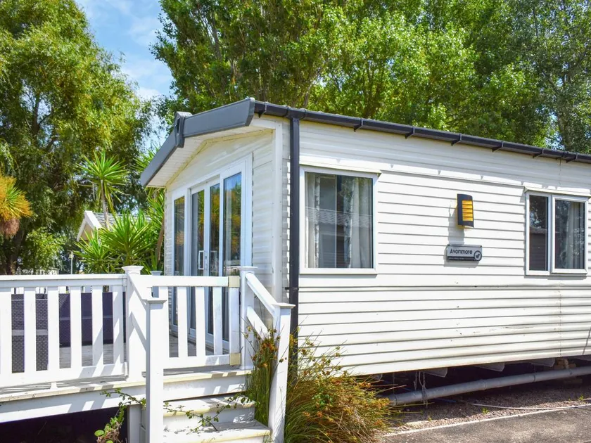 Kinderfreundliches Landhaus mit Garten und Pool | Flussblick - Image 1