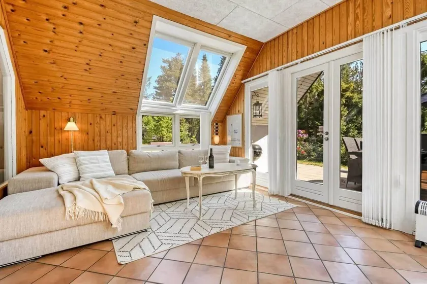 House with BBQ & terrace - Image 1