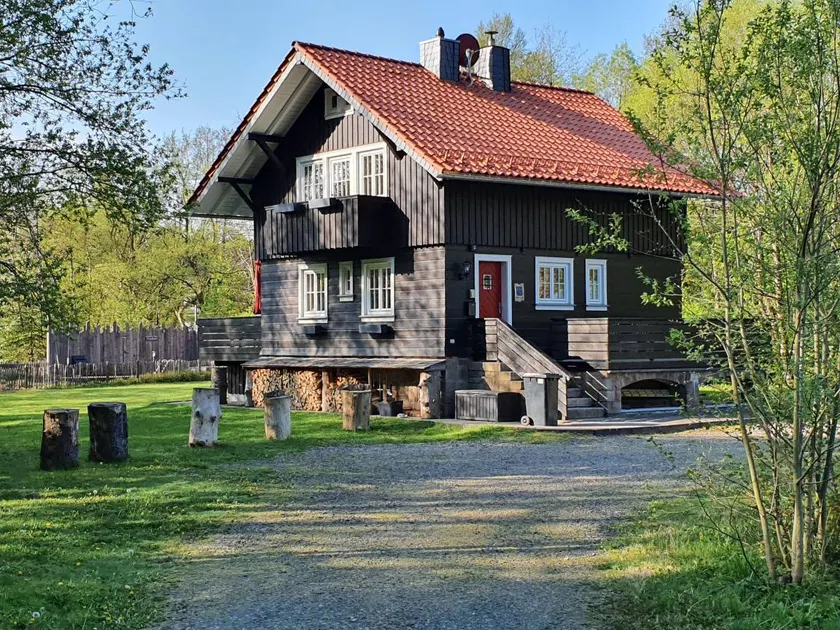 Holiday home with barbeque, sauna & garden | Mountain view - Image 1