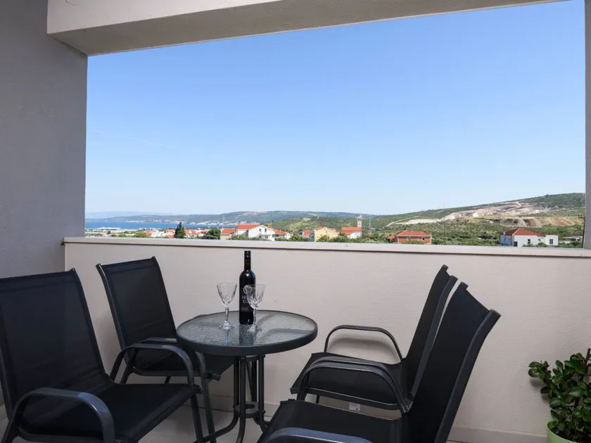 Apartamento con 2 habitaciones para 5 personas - Image 1