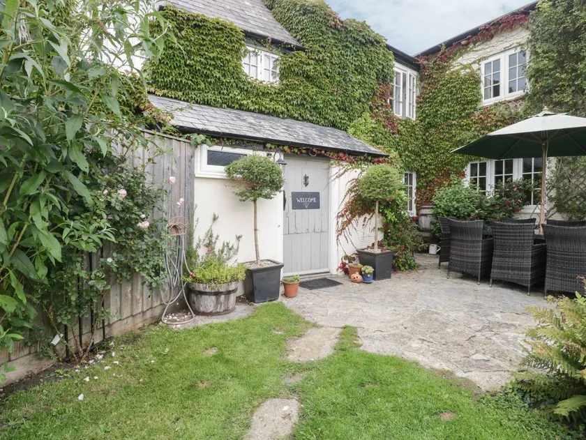 Children-friendly cottage with garden | Pets allowed - Image 1