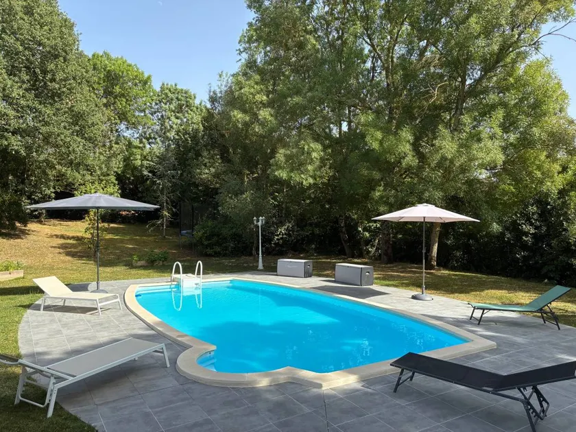 Toit Pour Vous in Maurens – Relaxing Village Getaway with Garden and Pool - Image 1
