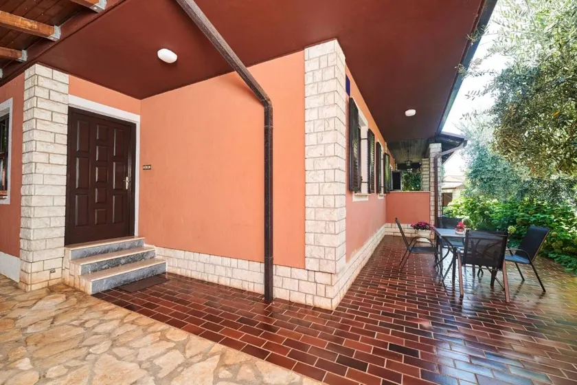 Apartment MARE ZAMBRATIJA - Image 1