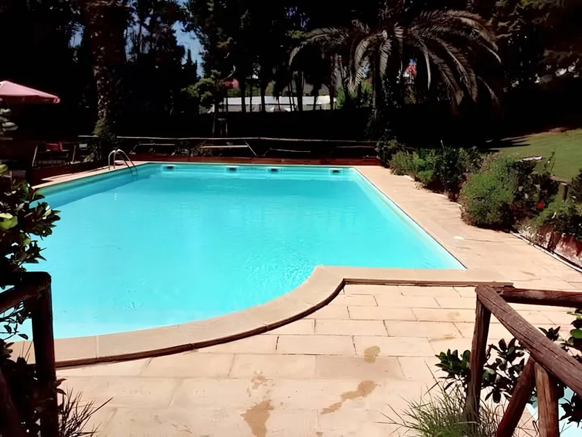Maison de vacances avec barbecue, piscine et jardin | Vue jardin - Image 1