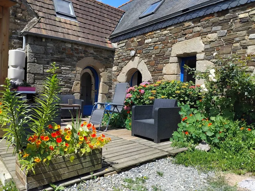 Holiday Home 'De L'alliance' with Private Terrace and Private Garden - Image 1