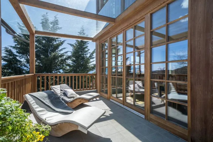 Flat with garden, barbecue & terrace | Garden view - Image 1