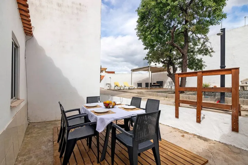 Casa con giardino, terrazza e griglia - Image 1