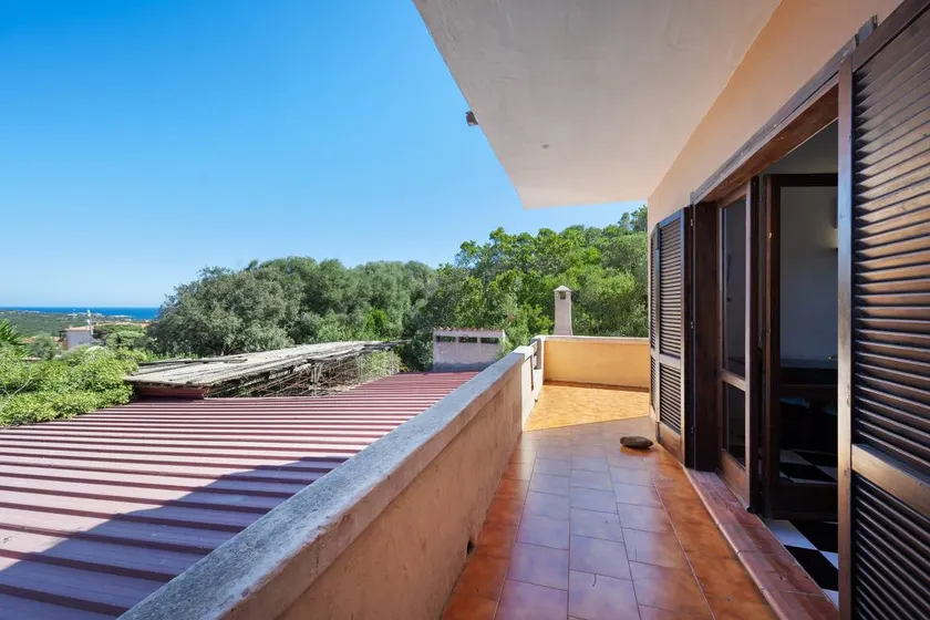 Sea View Accommodation With Garden - Image 1
